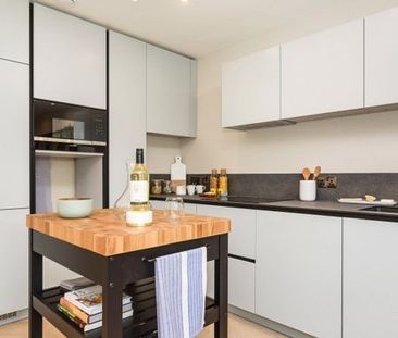 2 bedroom property to rent - Photo 1