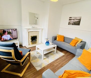 Fantastic 5 double Bedroom student house - Photo 6