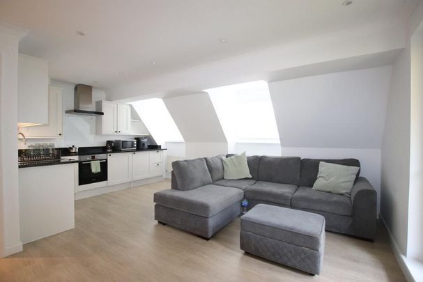 2 bedroom flat to rent - Photo 1