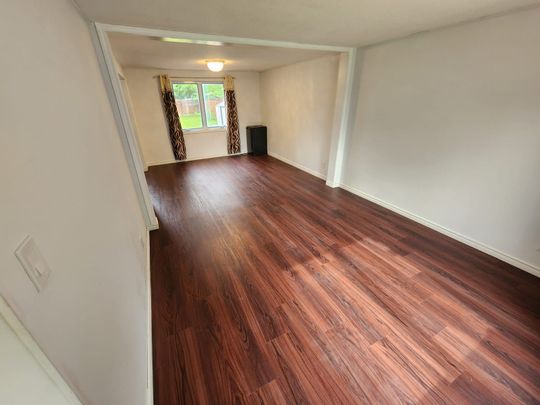 For Lease - 10658 Atwater Crescent, Windsor, Ontario - Photo 1