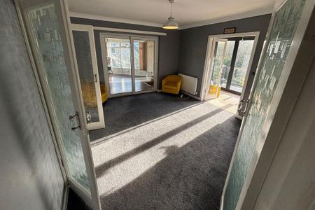 3 bedroom bungalow to rent - Photo 5