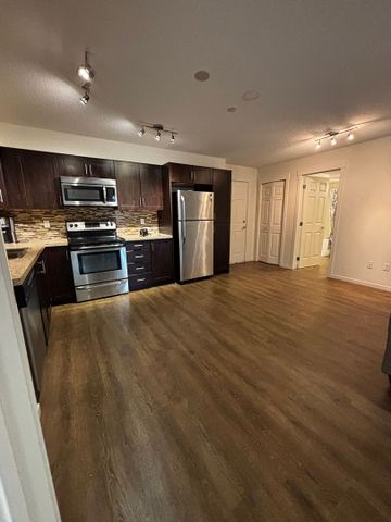 Modern 2 Bed, 2 Bath Condo in Copperfield – $1,750/mo – Hot Water Included! - Photo 4