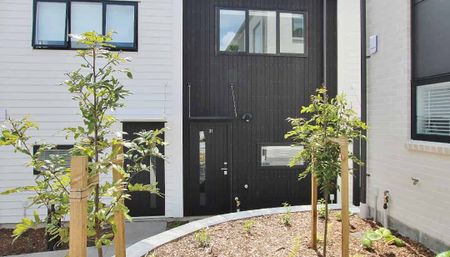 Stylish, Brand New Townhouse in Mangere Bridge - Photo 5