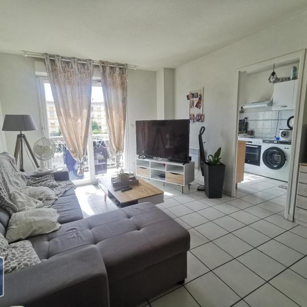 Location Appartement 3 pièces 61m² BRIVE LA GAILLARDE 19100 - Photo 1