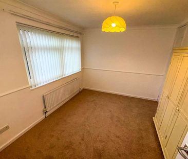 3 bedroom semi-detached house to rent - Photo 4