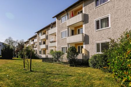 Schöne 3-Zimmer-Wohnung in zentraler Lage // 2.OG links - Foto 4