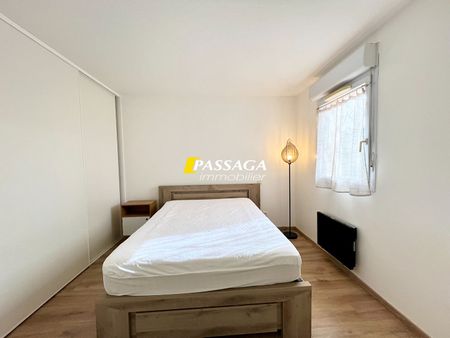 Location Appartement 2 pièces 49m² - Photo 4