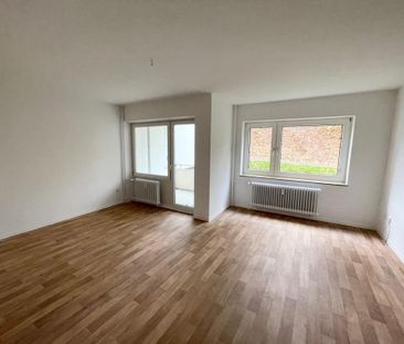 Gepflegte 2-Zimmer-Erdgeschosswohnung mit tollem Ausblick - Foto 1