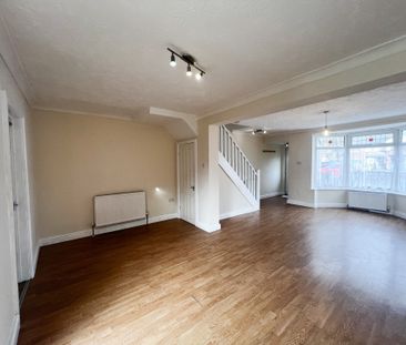 Wold Road, Hull - Photo 1