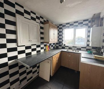 3 bedroom House To Let Total Size: 883 SQ FT - Photo 4