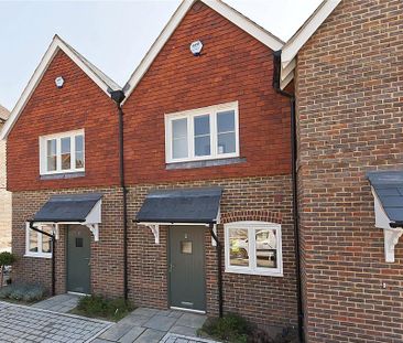 2 bedroom terraced house to rent - Photo 2