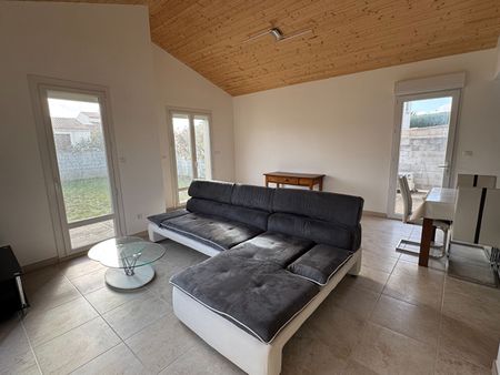 A LOUER VILLA T4 BIS SIGEAN JARDIN GARAGE - Photo 4