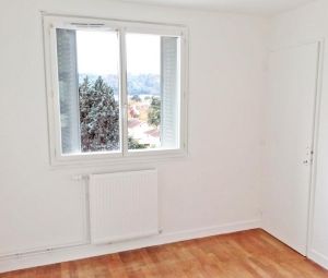 Location Appartement à BOURGOIN JALLIEU - Photo 5