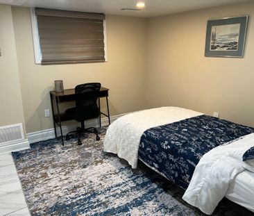 For Lease - 3968 St Peter Street Unit# Lower, Niagara Falls, Ontario - Photo 2