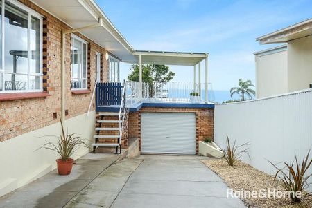 Ideallic Seaside Lifestyle - Photo 2