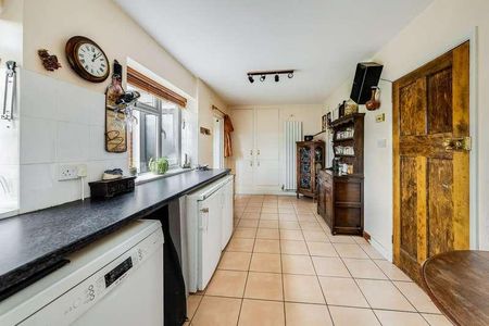 Wootton Village, Boars Hill, OX1 - Photo 3