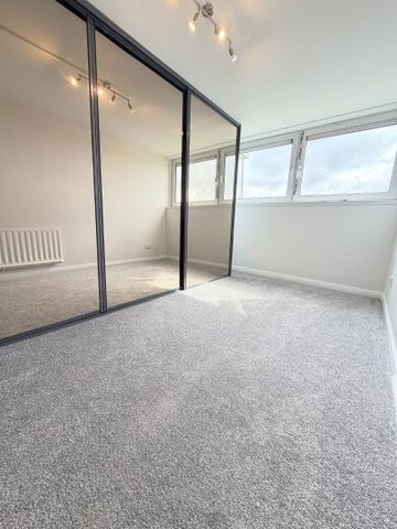 12a Moveen House, Benmore Drive, BT100EF, Finaghy - Photo 2