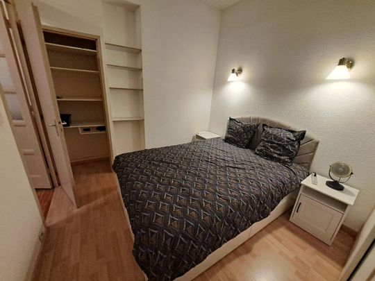 Appartement À Louer 2 Pièces , 52 M² - Photo 1