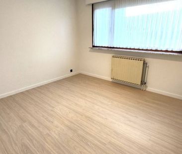 Woning te huur in Sint-Baafs-Vijve voor € 800 met 2 slaapkamers - Photo 3