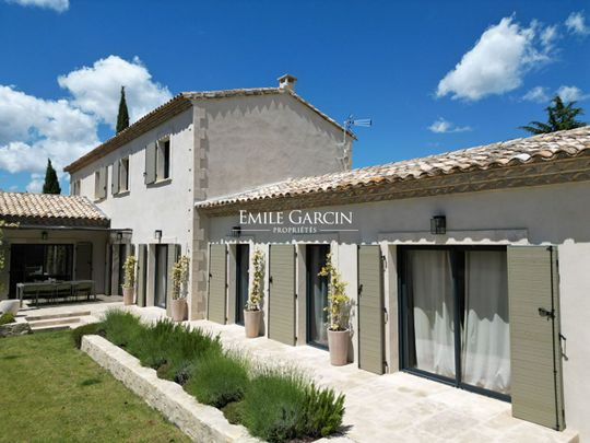 Location saisonnière - Saint Rémy de Provence- à pied du centre- 5 chambres - piscine - Photo 1