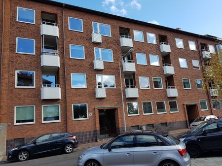 Fredriksdalsplatsen, Helsingborg - Photo 2