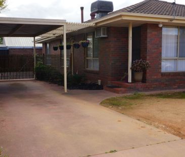 7-10 Echuca Road, Mooroopna - Photo 1