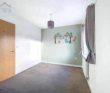 2 bedroom coach house to rent - Photo 4