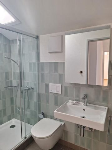 2.5 Zimmer, 72 m², 3. Stock - Photo 2