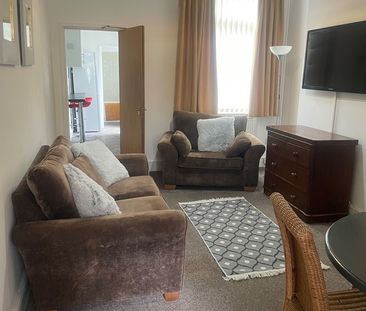 2 Bed Terraced House, Colchester Street, CV1 - Photo 1