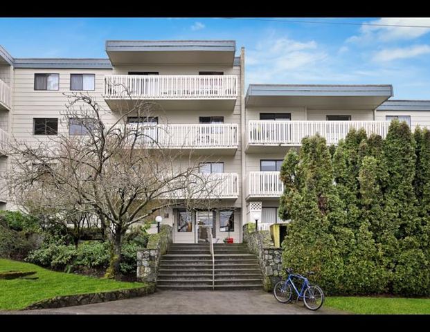 Ellery Manor Apartments | 855 Ellery Street, Victoria - Photo 1