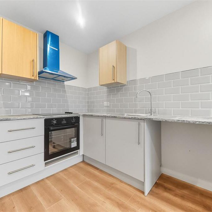 1 bedroom apartment to rent - Photo 2