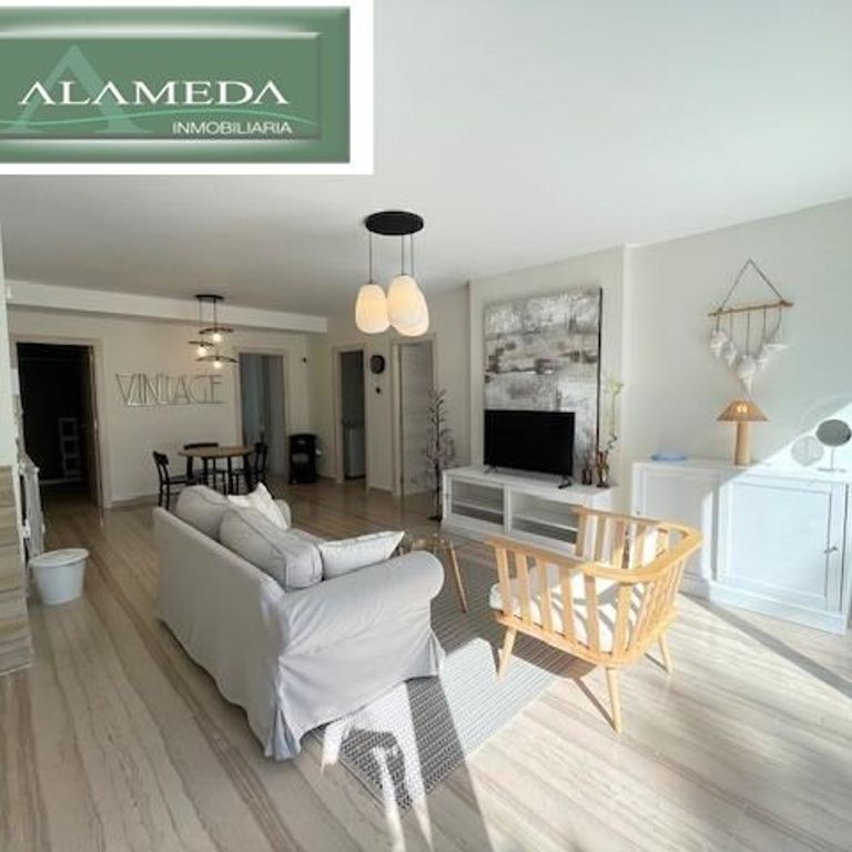 5 room luxury Semidetached House for rent in Chiva, Spain - Foto 1