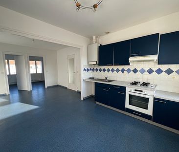 Location Appartement 4 pièces 63m² - Photo 6