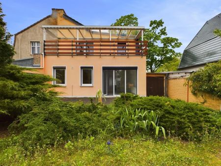 Ankommen statt wohnen, Doppelhaushälfte mit Garten und Sonnenbalkon - Photo 4
