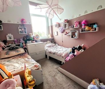 3 bedroom end of terrace house to rent - Photo 5