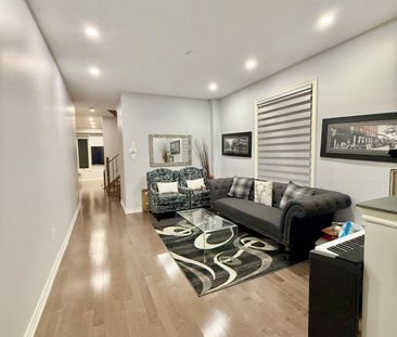 For Lease - 385 Royal West Drive Unit# Upper, Brampton, Ontario - Photo 2