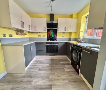 Church Road, Nuneaton, CV10 - Photo 4