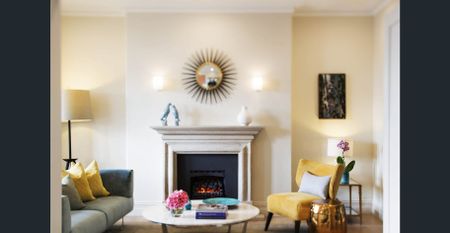 Georgian Apartment With Elevated Northeastern Aspect Offering District & Harbour Views - Photo 2