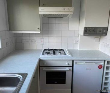 1 bedroom property to rent in Witney - Photo 1