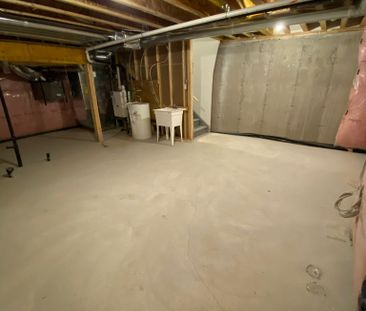 For Lease - 29 Petch Avenue, Caledon, Ontario - Photo 2