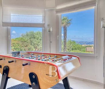 SAINT-TROPEZ - CENTRE VILLAGE - VUE MER - 4 CHAMBRES - PISCINE - Photo 1