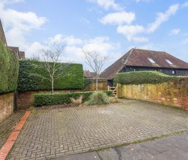 1 bedroom barn to rent - Photo 2