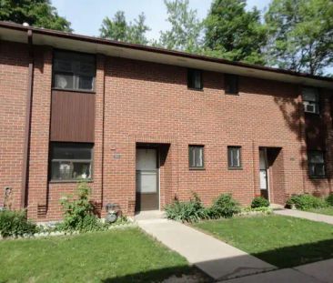 Barrington Ave Townhouses — 3 Bedroom - Photo 1