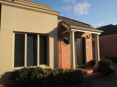 4/1 Walsh Street, Ormond - Photo 2