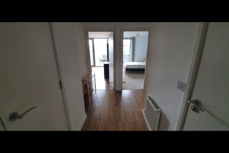 1 Bed Flat, Thomas Frye Court, E15 - Photo 2