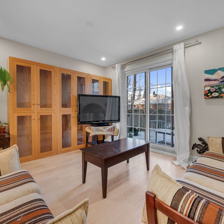 For Lease - 1343 Highgate Road, Parkway Park - Queensway Terrace S and Area, Ontario - Photo 1