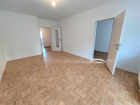 Sonnige Terrassenwohnung in saniertem Wohnhaus - Foto 3