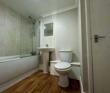 1 bedroom flat to rent - Photo 6