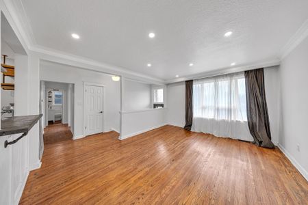 For Lease - 29 Greenock Avenue, Toronto, Ontario - Photo 3