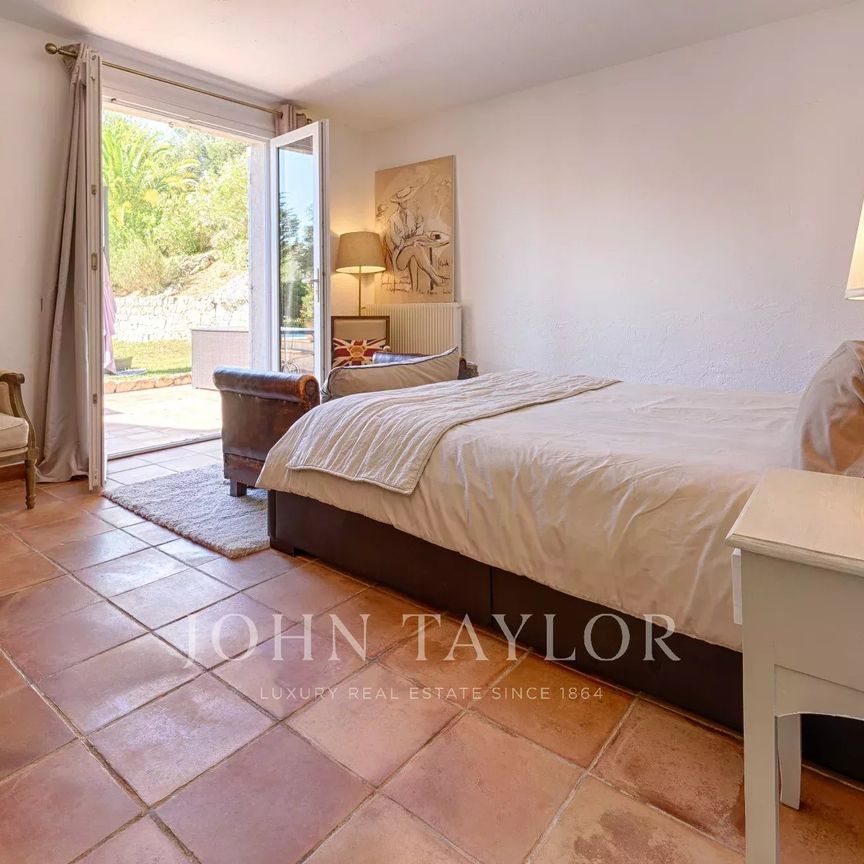 Maison à louer Mougins - Pibonson, Cote d'Azur, France6 000 EUR / Mois - Photo 1